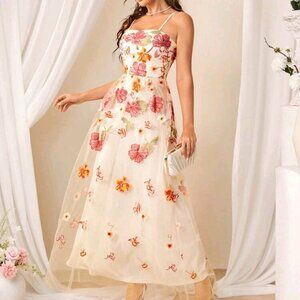 Flowy elegant dress